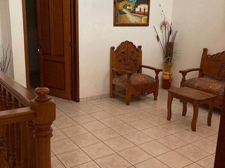 スタンダードルーム, Hostal Casa Blanca