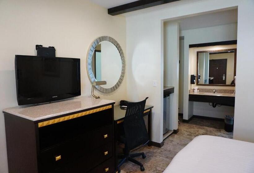 스탠다드 룸, Tuscan Garden Inn