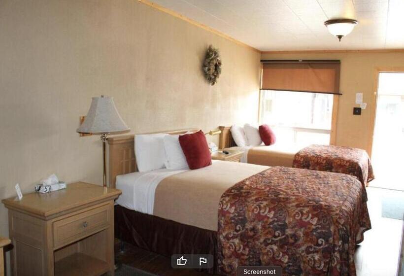 ２ダブルベッドのスタンダードルーム, Trail S End Motel Downtown Lewistown