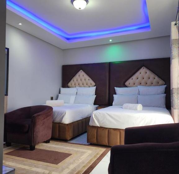 패밀리 스위트, Duplessis Lodge