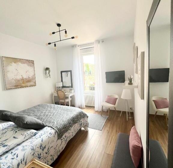 Номер Стандарт Вид на Сад, Chambres D Hôtes Les Carmélites