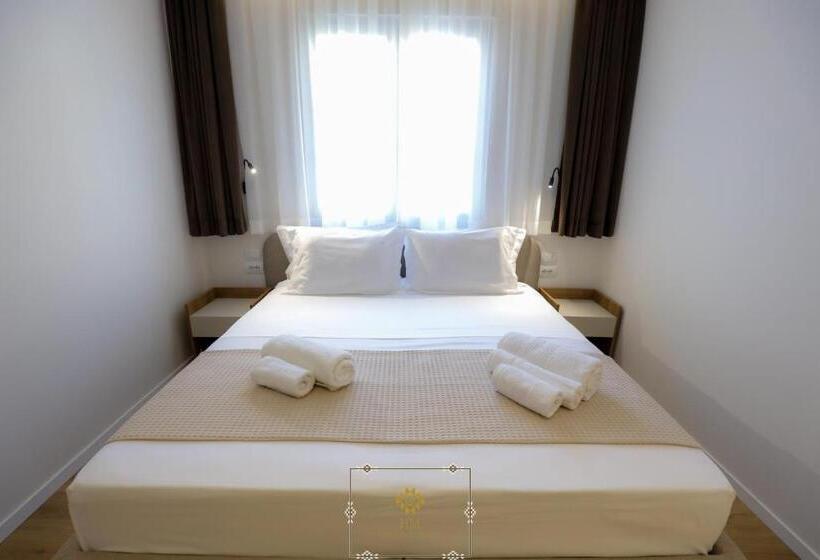 اتاق استاندارد, Hm Boutique