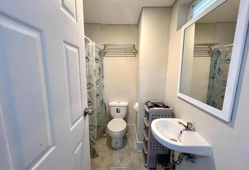 스탠다드 발코니 스튜디오, Near Mactan Airport Condo By Isla Stays