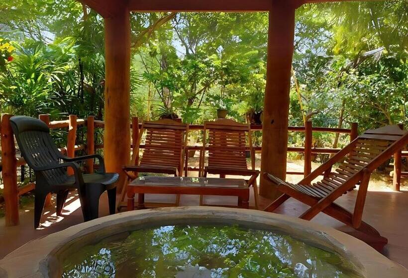חדר משפחתי דלוקס, Batu S Safari Lodge Udawalawe