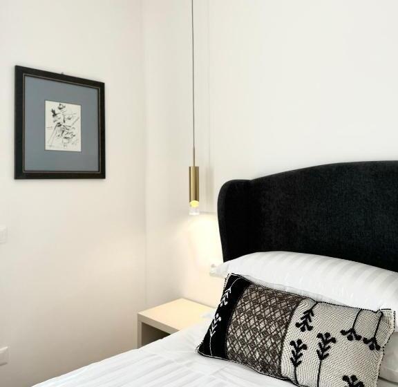 اتاق استاندارد با بالکن, Feel Boutique Rooms