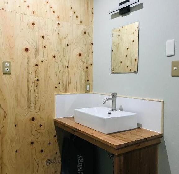 اتاق استاندارد چهار تخته, Guest House Mitaki