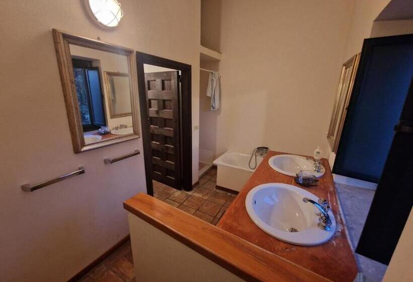 اتاق استاندارد با چشم‌انداز دریا, B&b Convento Dei Riformati