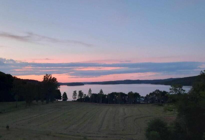 Номер Economy, Mäshult Kurs & Lägergård