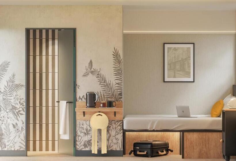 Номер Basic, Four Points Flex By Sheraton London Euston
