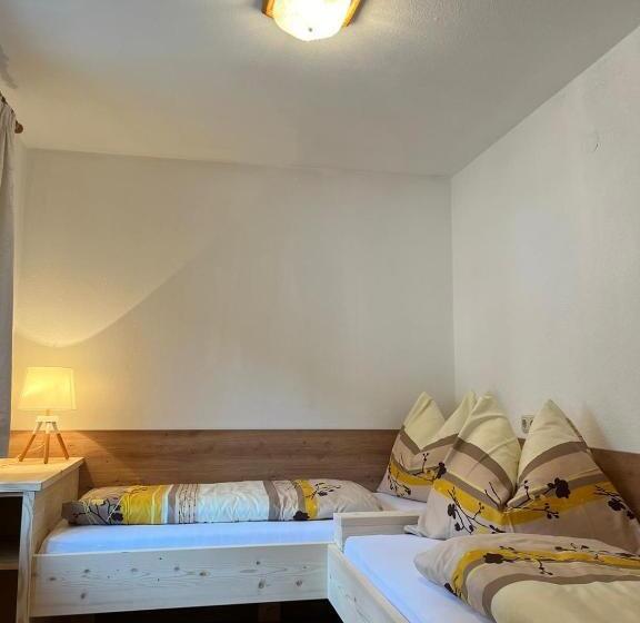 Апартаменты 1 Спальня, Schusterhof