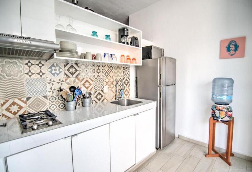 سوییت با استخر, Maravilla Suites   Bucerias Golden Zone