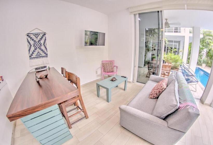 سوئیت با تخت بزرگ, Maravilla Suites   Bucerias Golden Zone