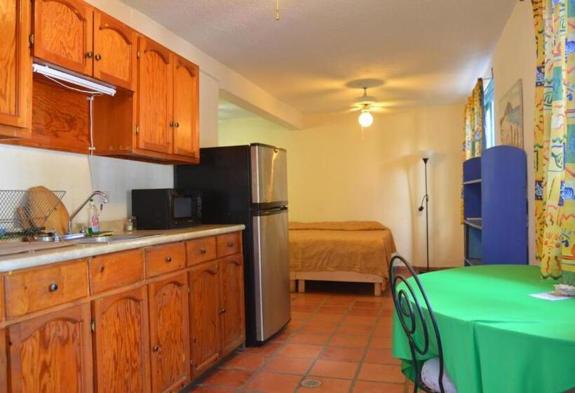 Standardzimmer Kingsize Bett, Casabuena B&b