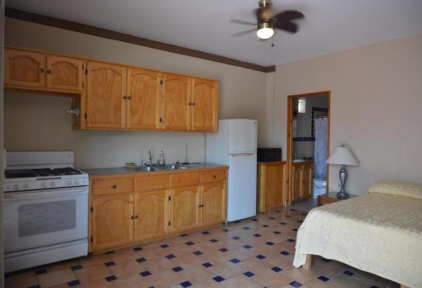 Standardzimmer Kingsize Bett, Casabuena B&b