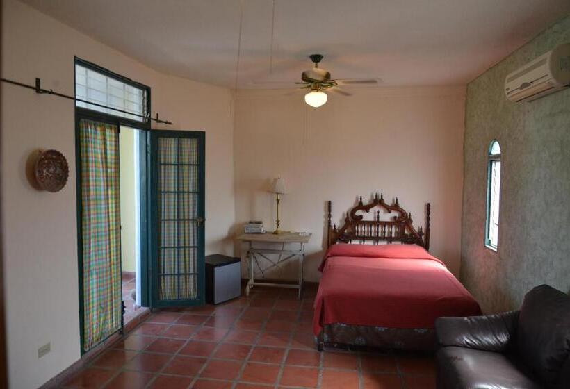 Standardzimmer mit Balkon, Casabuena B&b