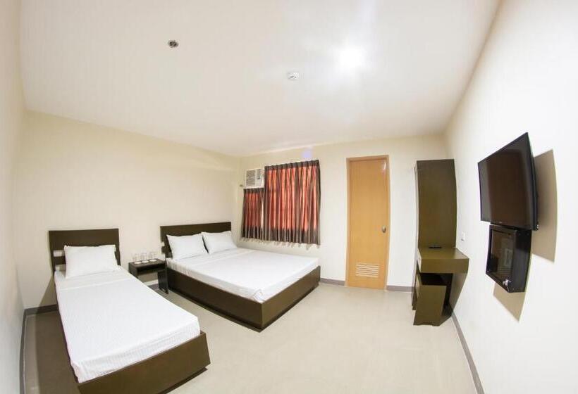 스탠다드 트리플 룸, Emerald Suites Cdo