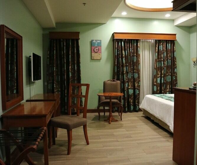 高级客房, Paragon Hotel And Suites
