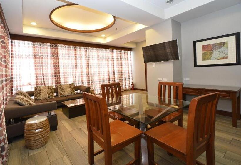 جناح, Paragon Hotel And Suites