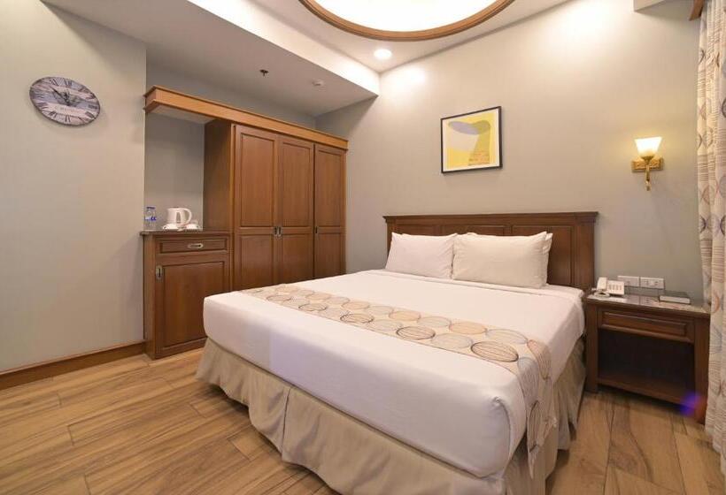 高级客房, Paragon Hotel And Suites