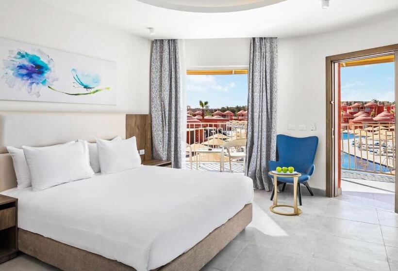 اتاق لوکس با چشم‌انداز استخر, Pickalbatros Laguna Club Resort Sharm El Sheikh