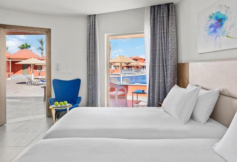 خانه یا کلبه ی ییلاقی با نمای استخر, Pickalbatros Laguna Club Resort Sharm El Sheikh