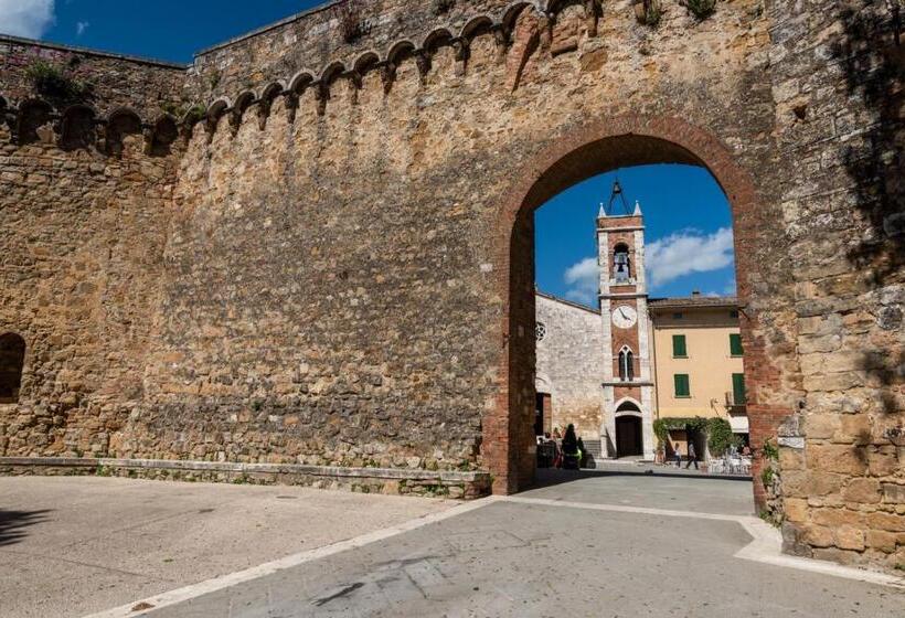 スーペリアールーム, Borgo Medievale San Quirico D Orcia B&b   Capitano Collection   Albergo Diffuso