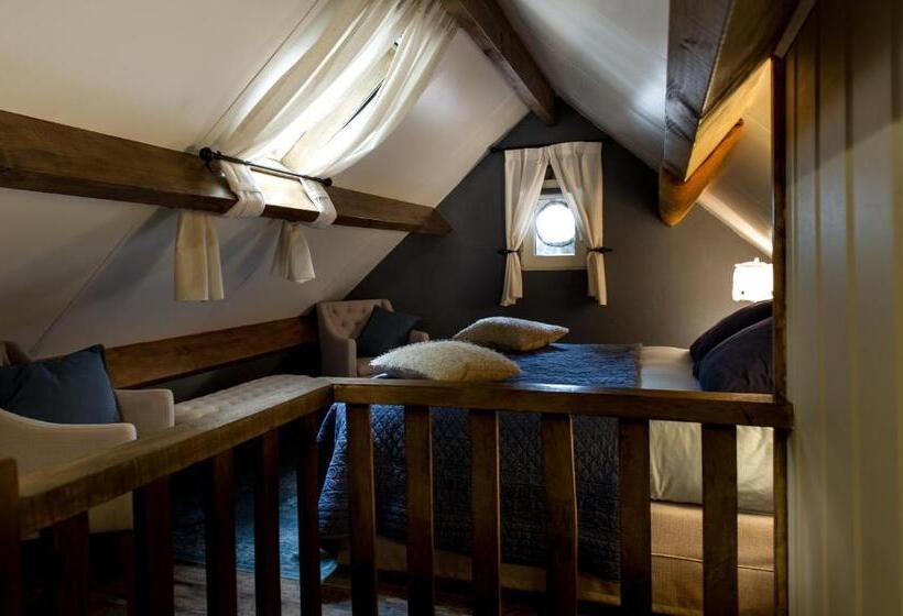 디럭스 룸, Bed And Breakfast Piekoo Belloo