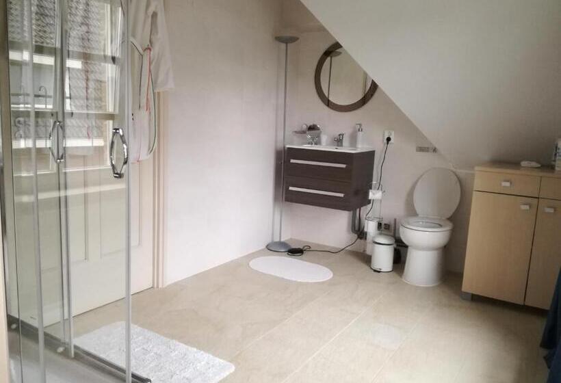 Номер Стандарт, Short Stay Emmen