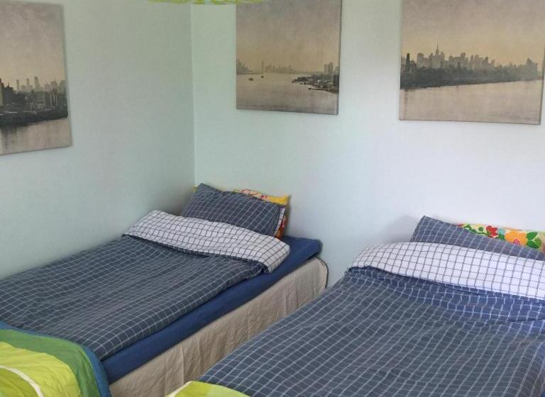 ファミリールーム, E City B&b