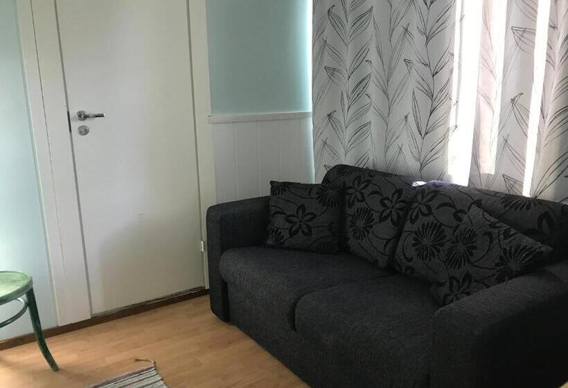 Семейный Номер, E City B&b