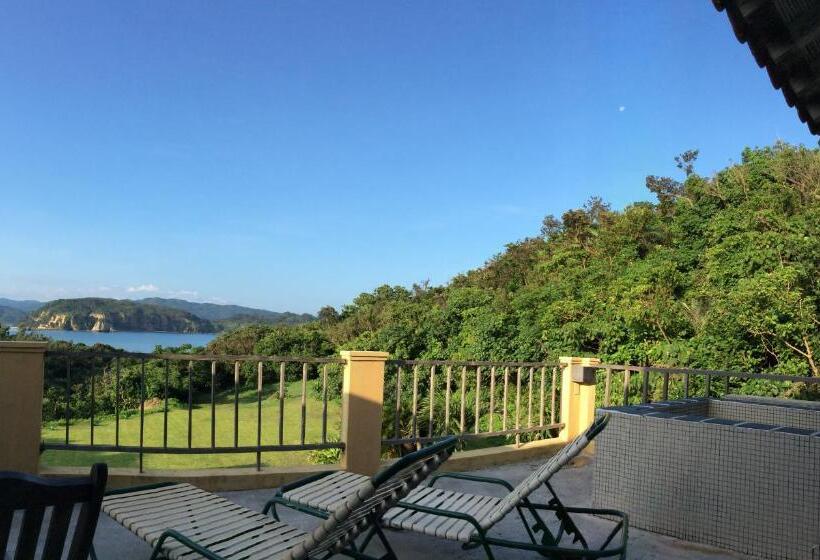Люкс, Mayagusuku Resort