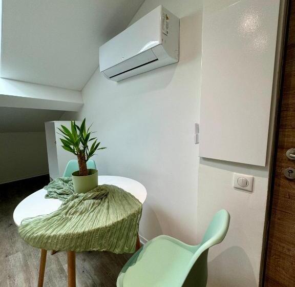 Номер Стандарт, Chambre De Charme à Evisa