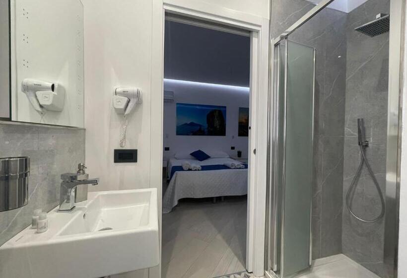 Номер Стандарт Трехместный, Pizzuco Holiday Rooms