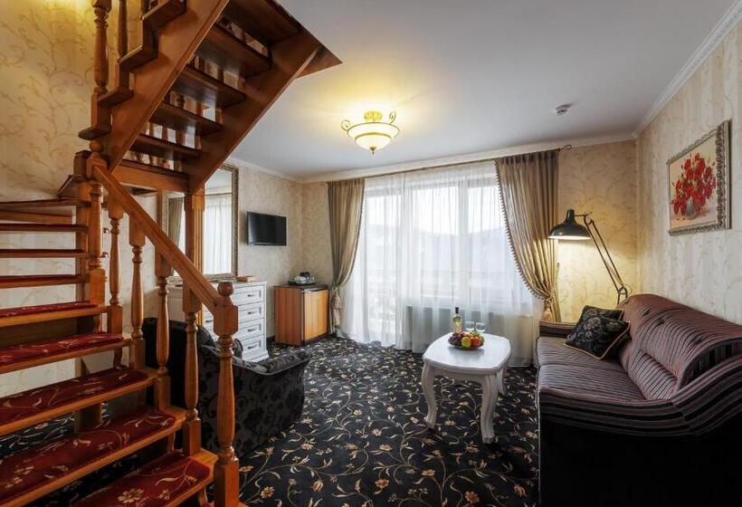 컴포트 스위트, ведмежа гора Family Resort & Spa