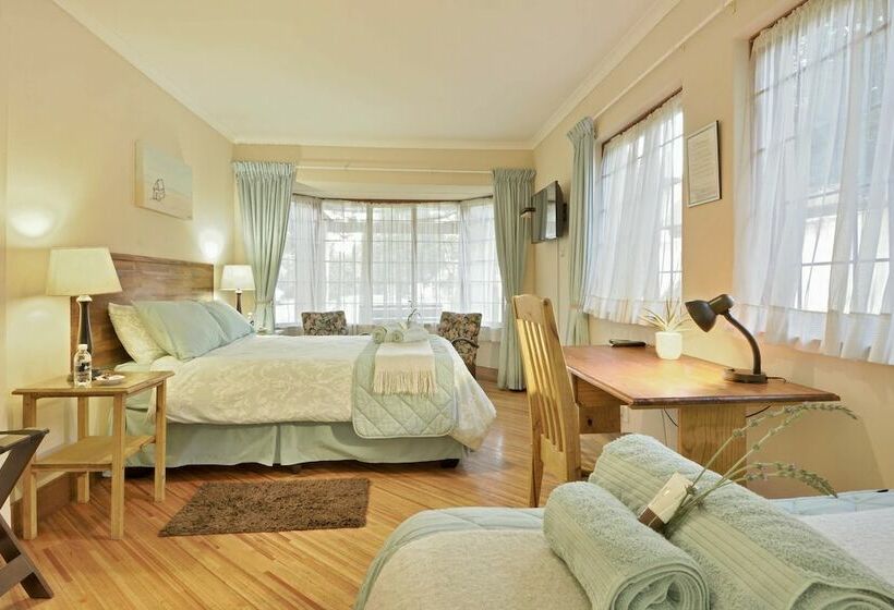 اتاق استاندارد, The Cottage