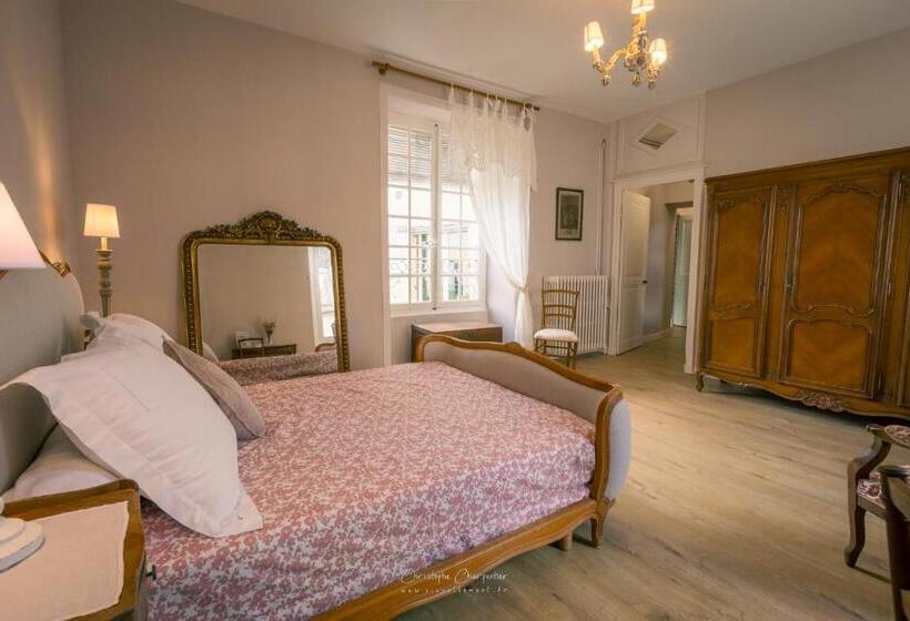 Family Suite, Le Prieuré Sainte Croix