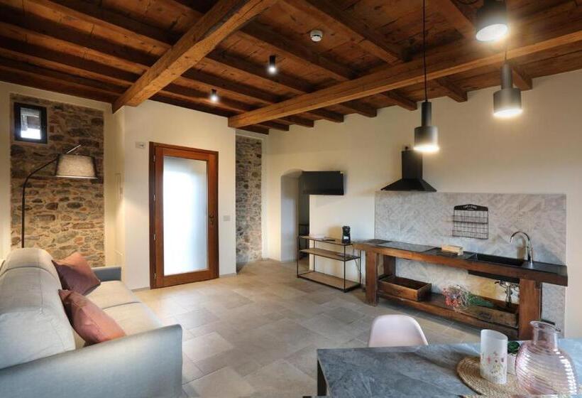 2 Bedroom Family Apartment with Views, Greenrose