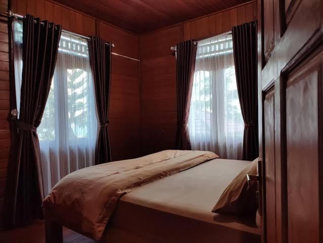 اتاق استاندارد چهار تخته, Loriu Lolai Guest House