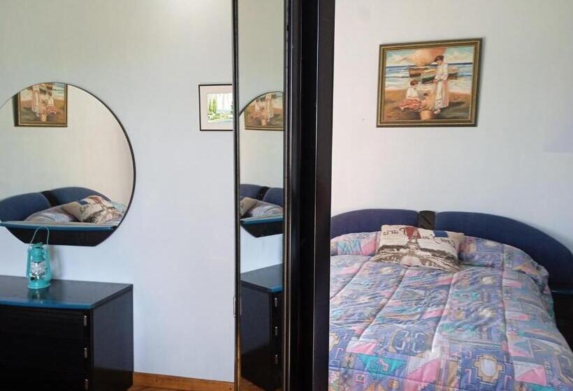 اتاق استاندارد, A Casa De Abelleira Ponteareas
