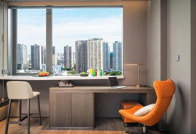 اتاق لوکس با تخت بزرگ, Howard Johnson Royal Hotel Shenzhen