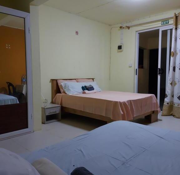 اتاق خانوادگی با چشم‌انداز دریا, Ocean Viewpoint Lodge
