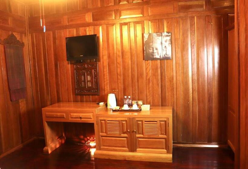 اتاق لوکس, Yoga Palm House Kep