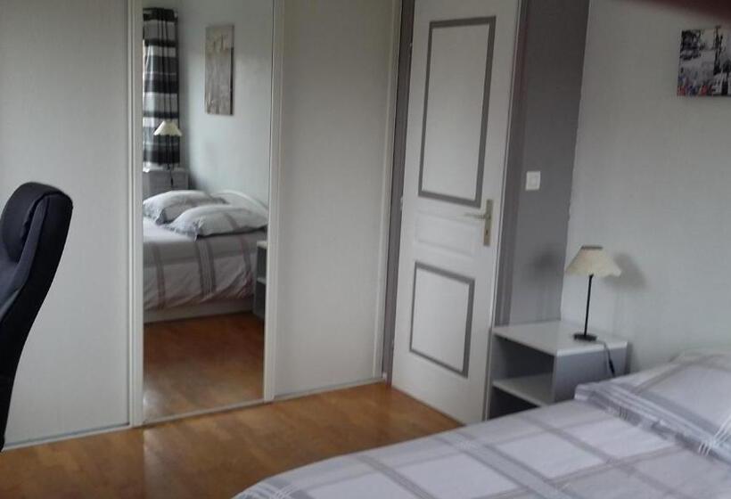 Номер Стандарт Вид на Сад, 2 Chambres De 16m2 à 10kms De Lille