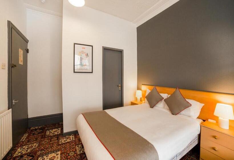 اتاق استاندارد چهار تخته, Guest House 46