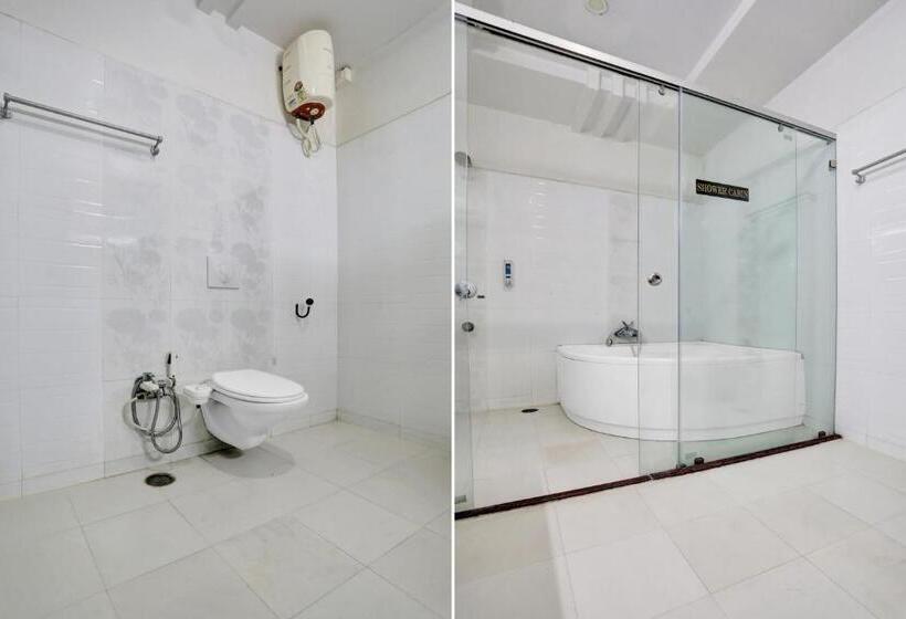 Трехместный Номер Классика, Townhouse Eluru