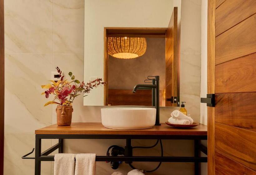 Quarto Deluxe, Stay Ortenxia