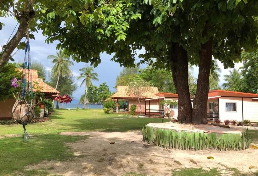 Семейный Номер Вид на Море, Koh Ngai Kaimuk Thong Resort