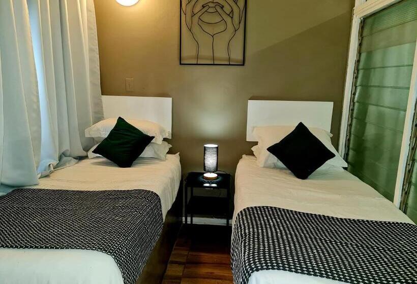 Номер Стандарт, Overnight Stop Before Kruger National Park