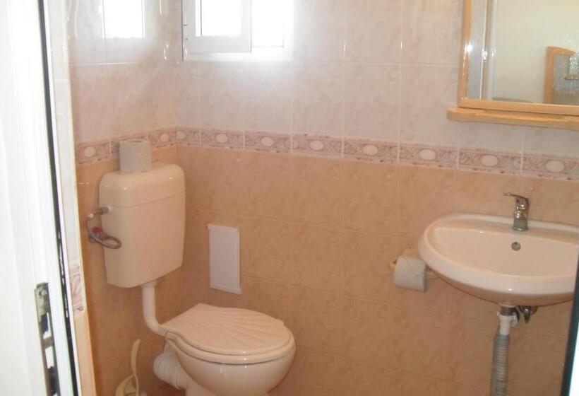 Четырехместный Номер Стандарт, Family Hotel Sinemoretz