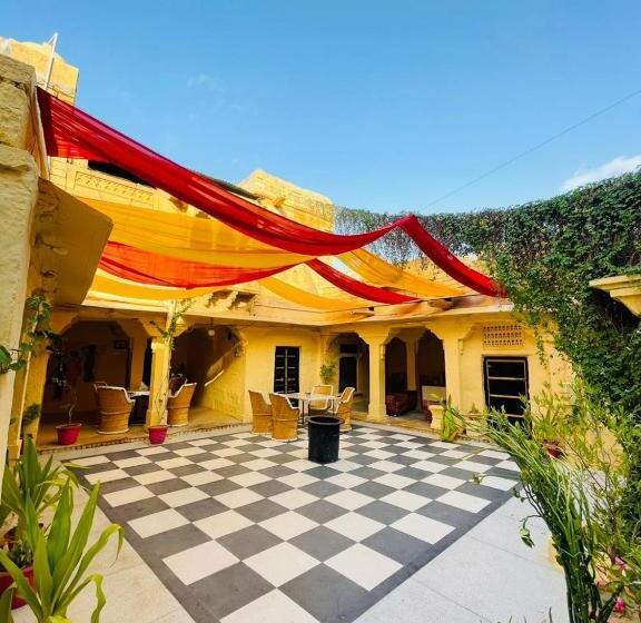 Номер Стандарт Вид на Озеро, Lotus Haveli